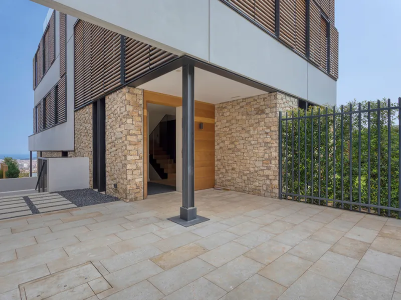 Lovely Luxury Villa in Sarria area, Barcelona