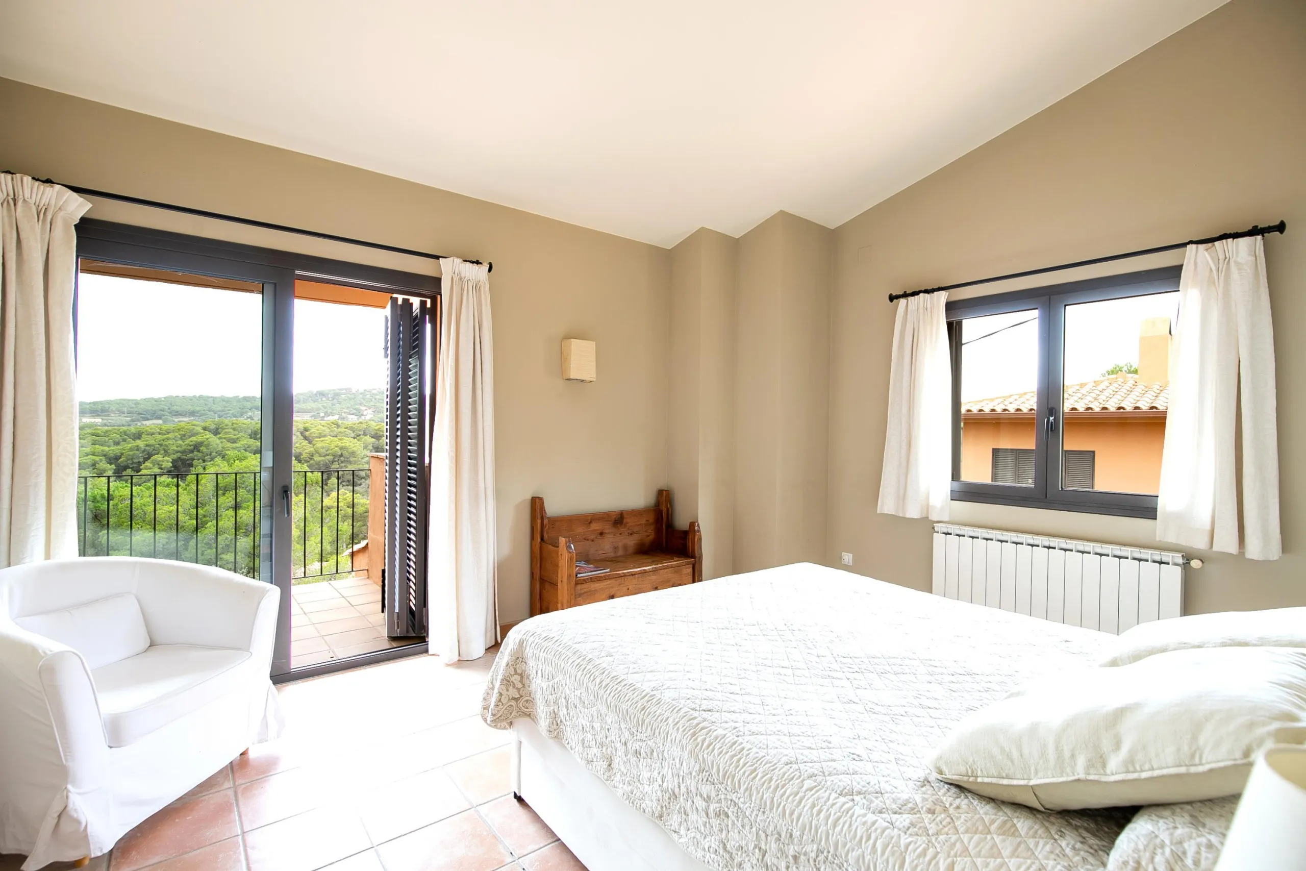Villa with pool for holidays in Tamariu, Costa Brava