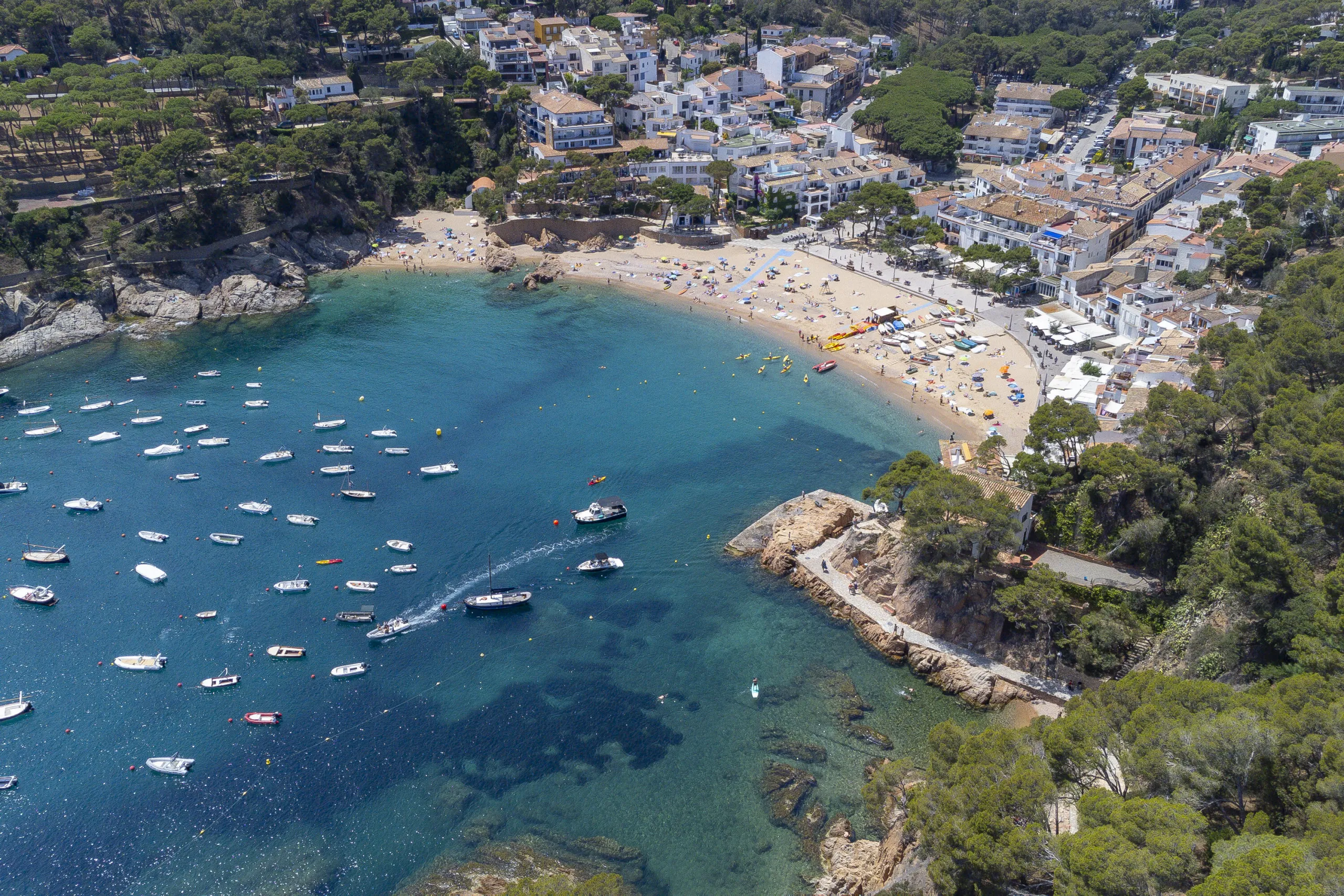 Villa with pool for holidays in Tamariu, Costa Brava
