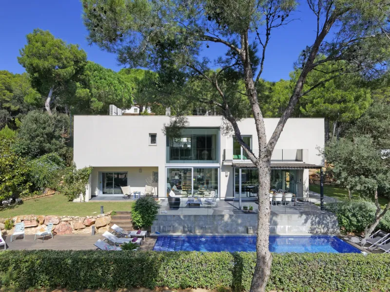 Designer Holiday Villa in Tamariu, Costa Brava 