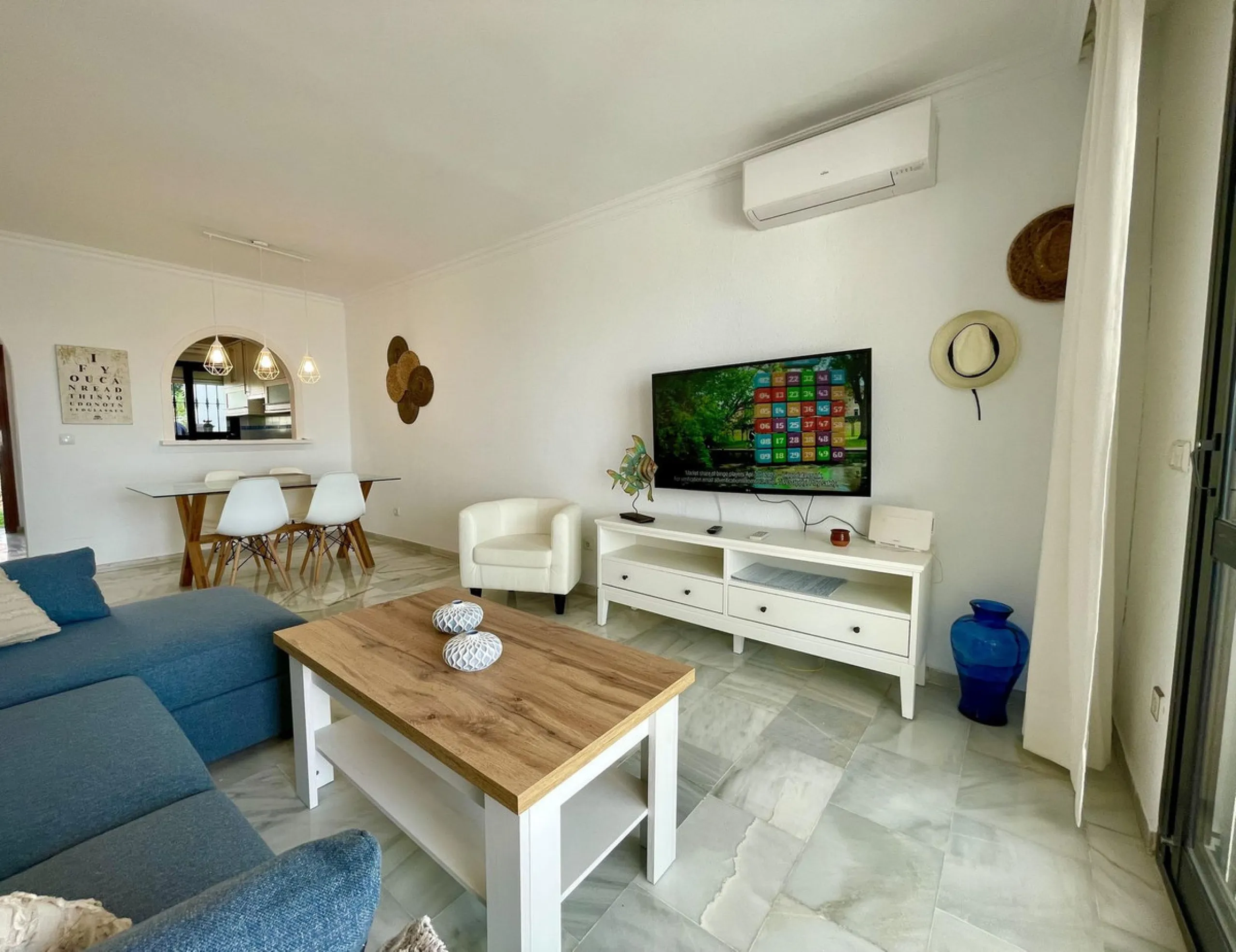 House - Townhouse в продаже в Mijas, Málaga. В доме 2 спален и 2 ванных комнат. Площадь дома 78 м²