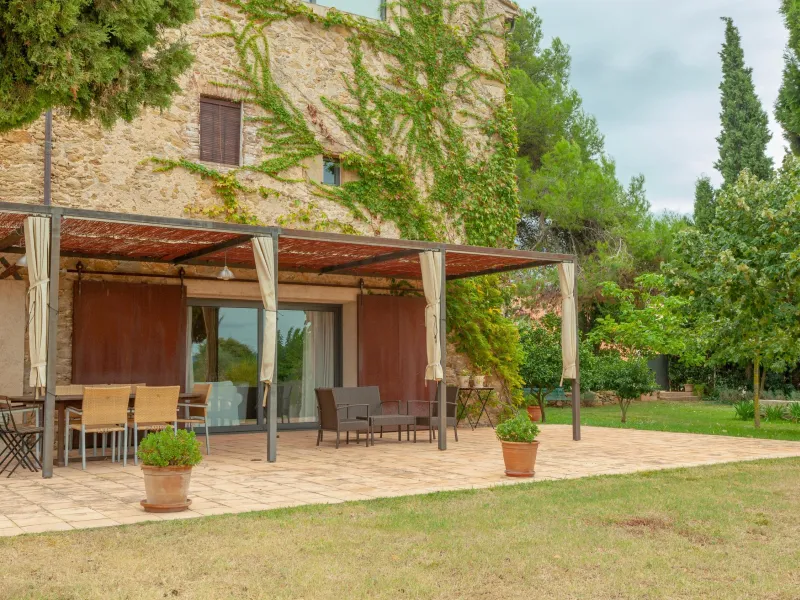 17th century mansion for holidays in Corsa, Costa Brava