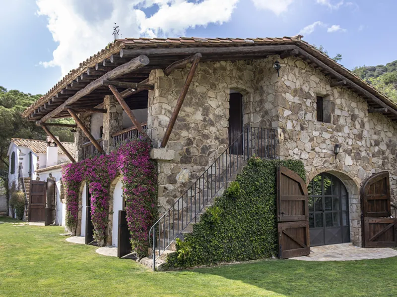Lujosa masía restaurada del siglo VII para vacaciones en Sant Andreu de Llavaneres, Barcelona