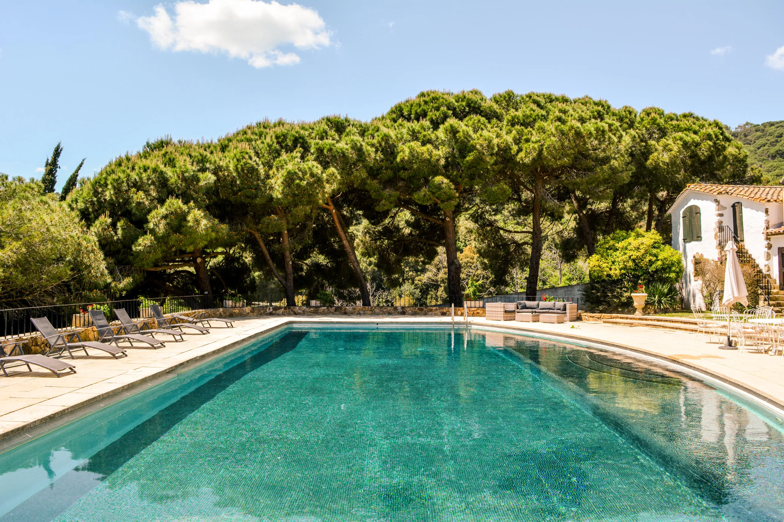 Lujosa masía restaurada del siglo VII para vacaciones en Sant Andreu de Llavaneres, Barcelona