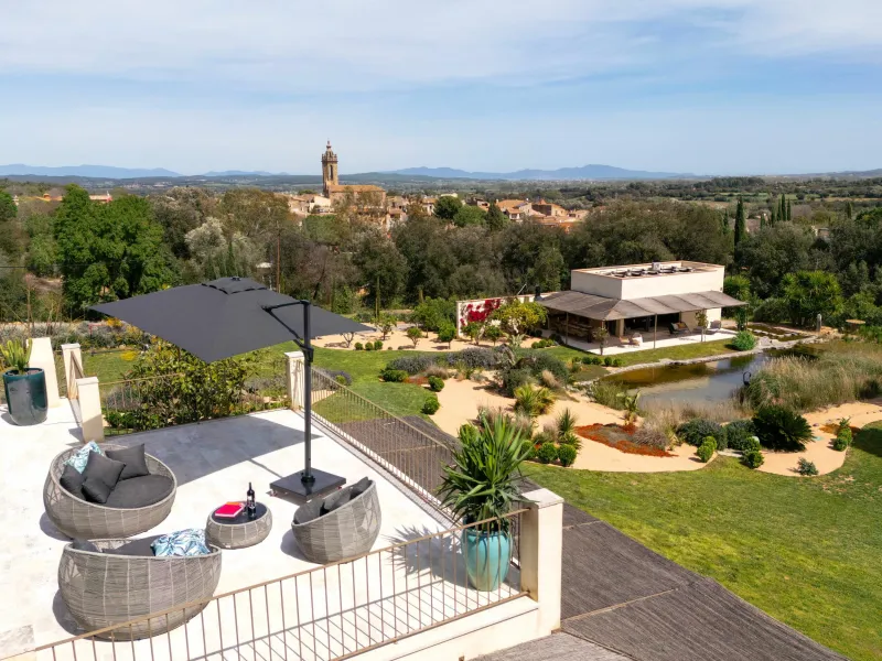Wonderful holiday home in modern style in Rupiah, Costa Brava