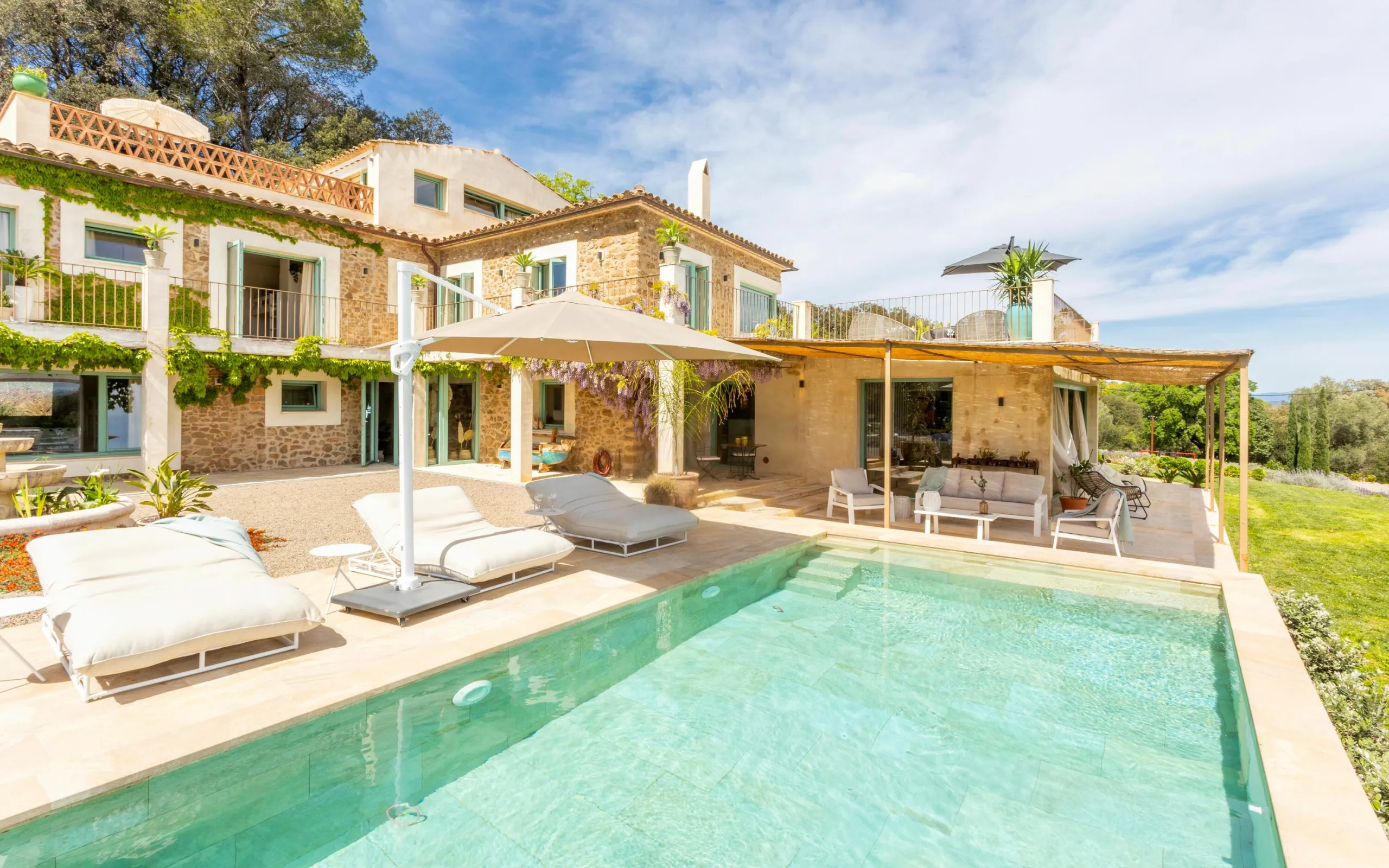 Wonderful holiday home in modern style in Rupiah, Costa Brava