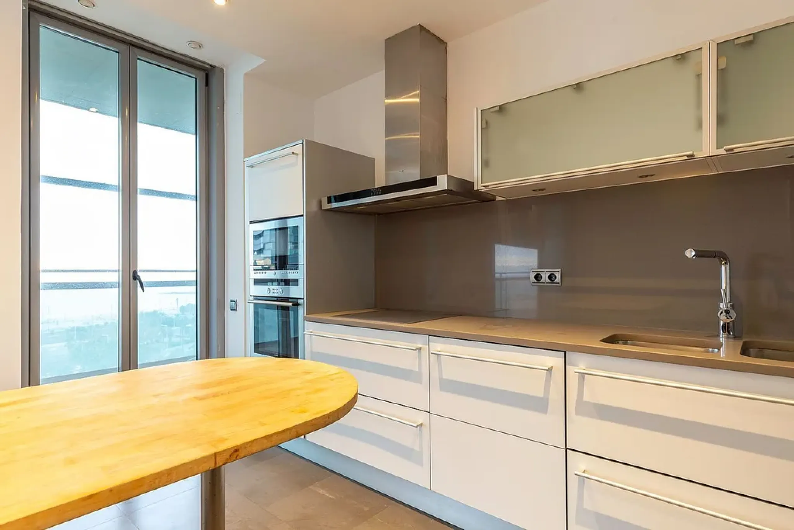 Exclusive apartment on Diagonal Mar with sea view, Barcelona