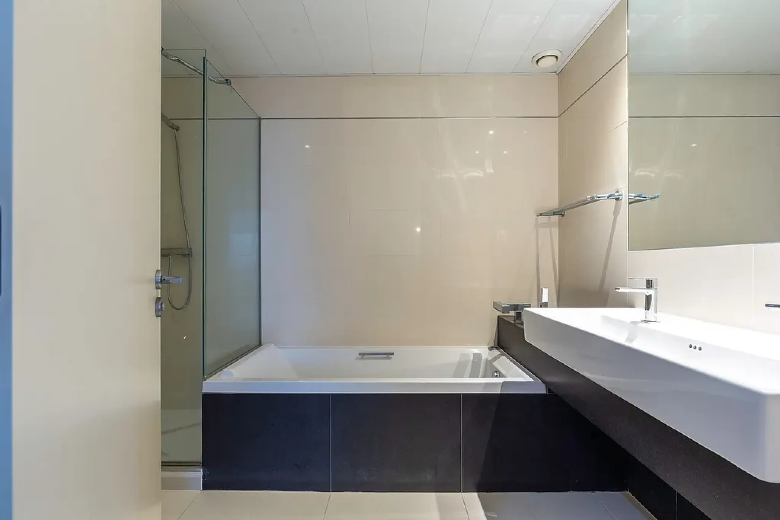 Exclusive apartment on Diagonal Mar with sea view, Barcelona