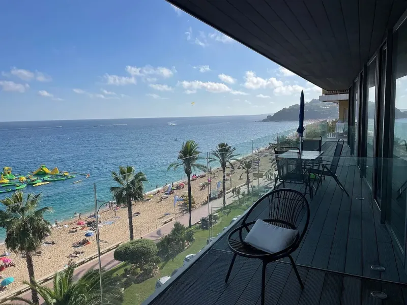 Comfortable apartments in a complex on the first line of the sea in Lloret de Mar, Costa Brava 