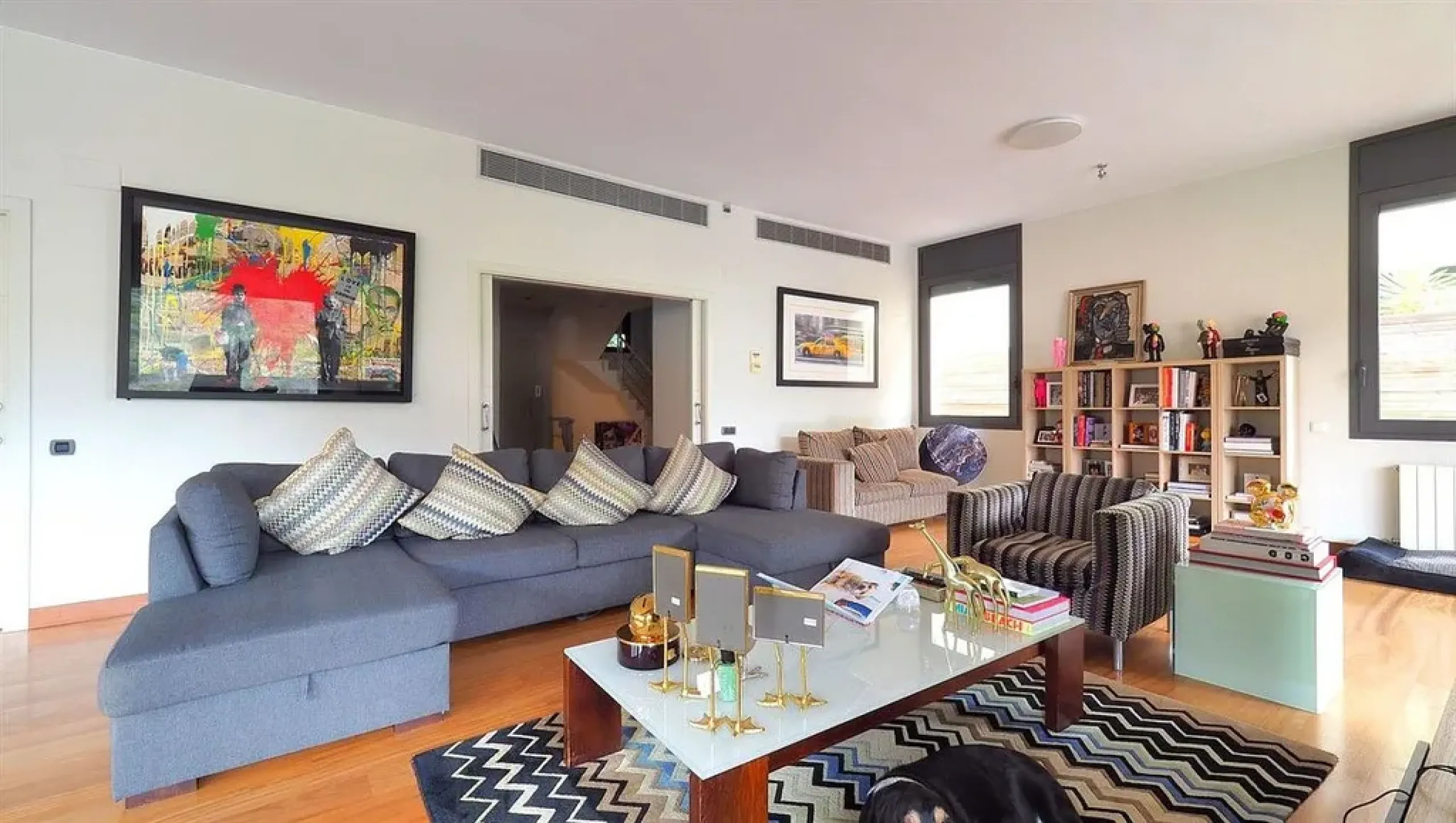 Luxury Villa with Pool in the Prestigious Sarria Area, Barcelona 