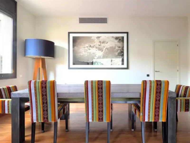 Luxury Villa with Pool in the Prestigious Sarria Area, Barcelona 