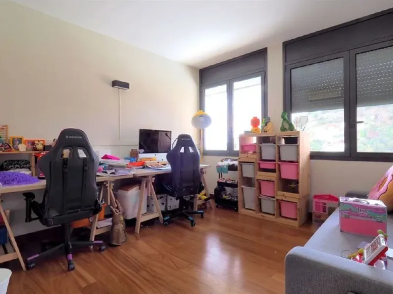 Luxury Villa with Pool in the Prestigious Sarria Area, Barcelona 
