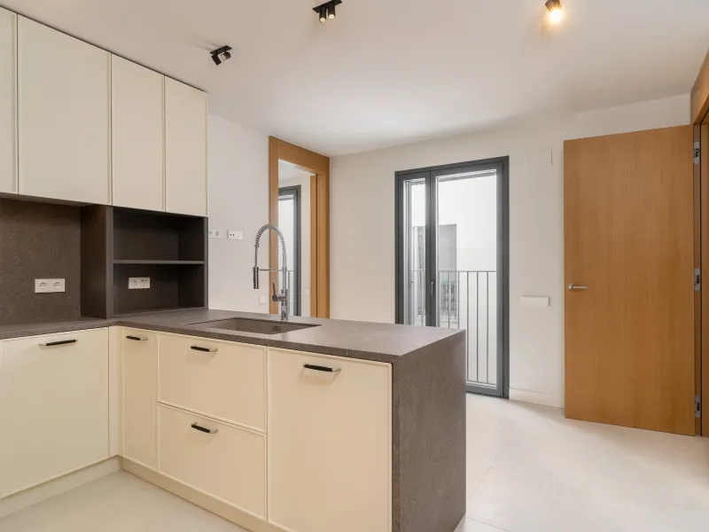 Apartments in a New Residential Complex in the Sarria-Sant Gervasi Area, Barcelona 