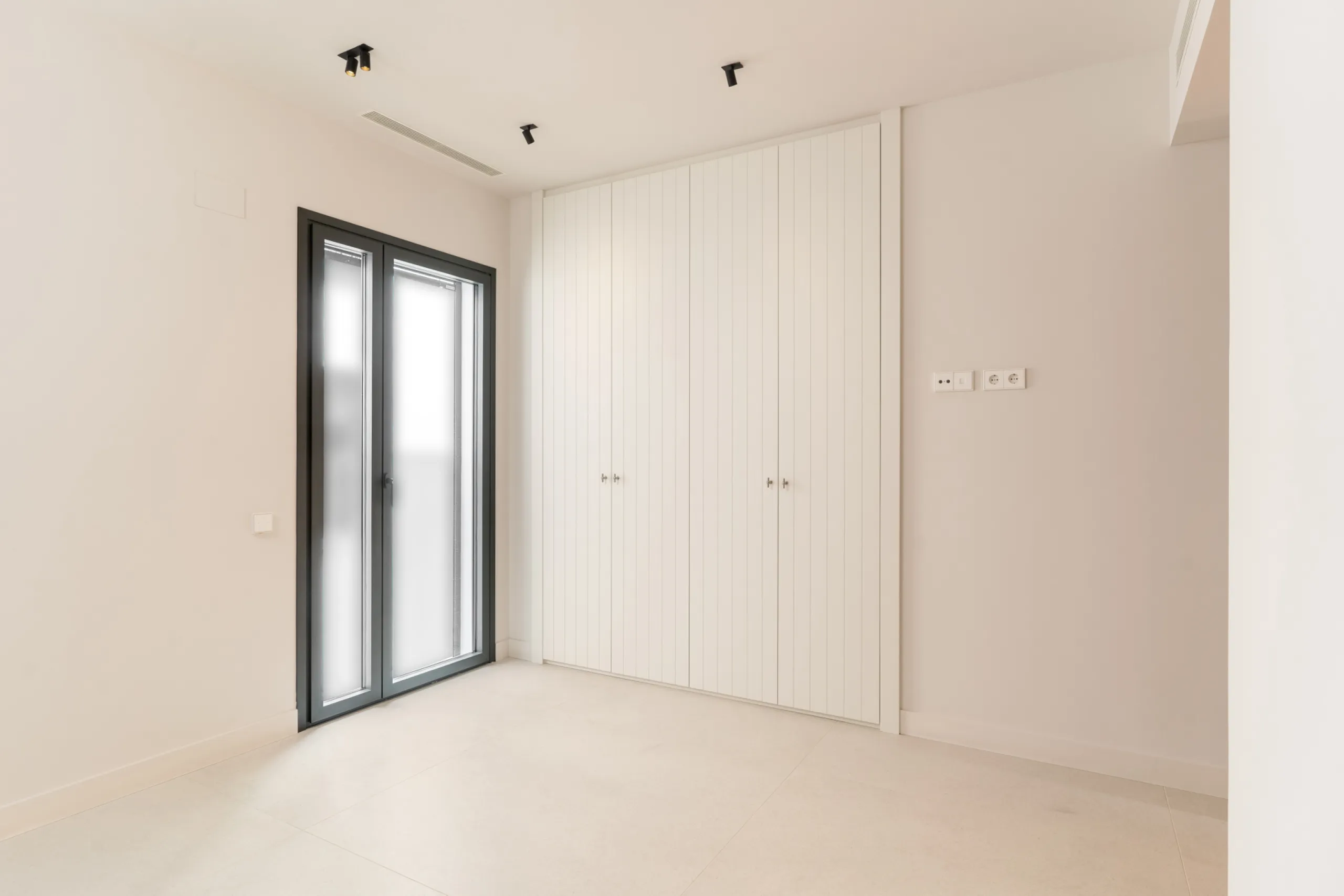 Apartments in a New Residential Complex in the Sarria-Sant Gervasi Area, Barcelona 