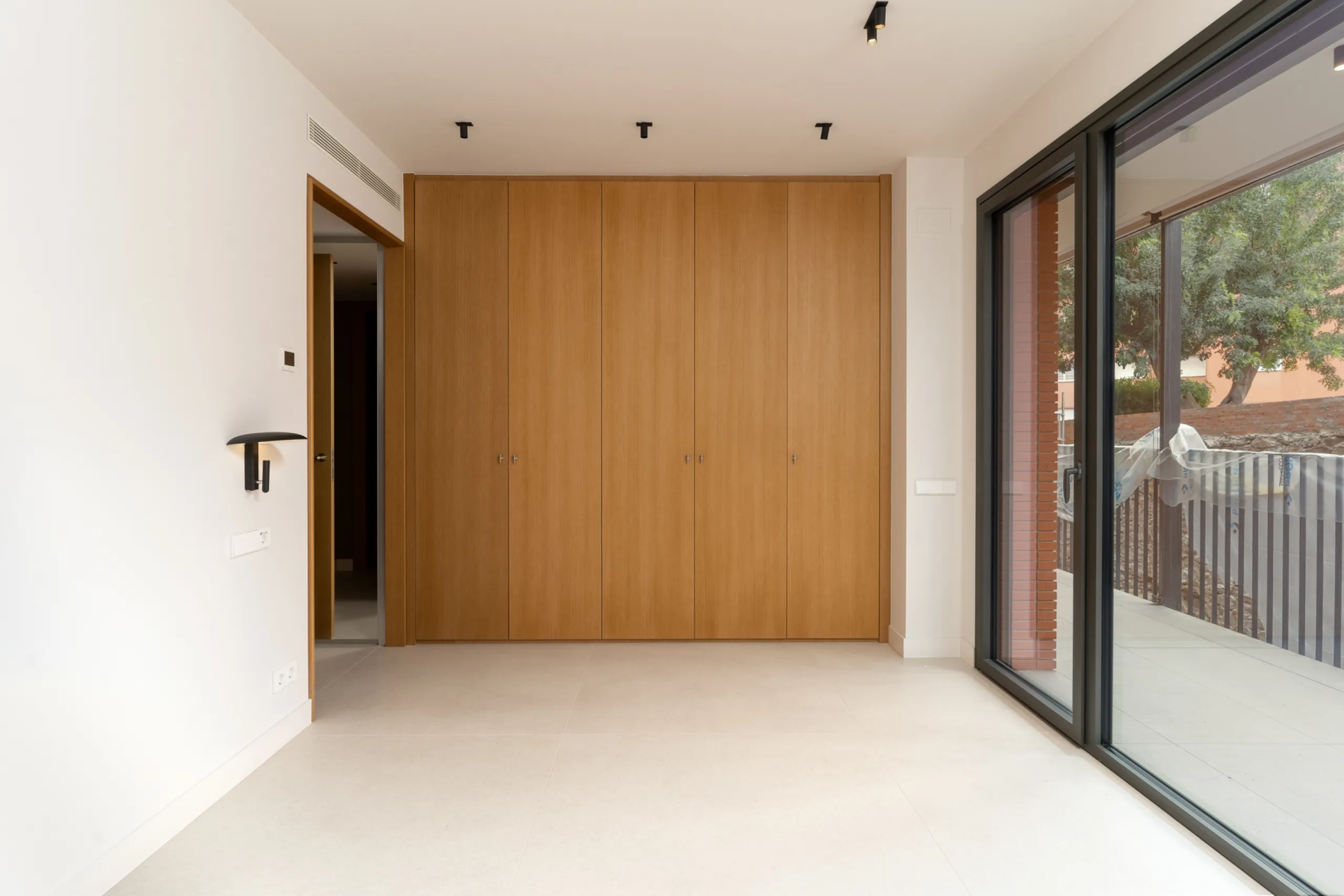 Apartments in a New Residential Complex in the Sarria-Sant Gervasi Area, Barcelona 