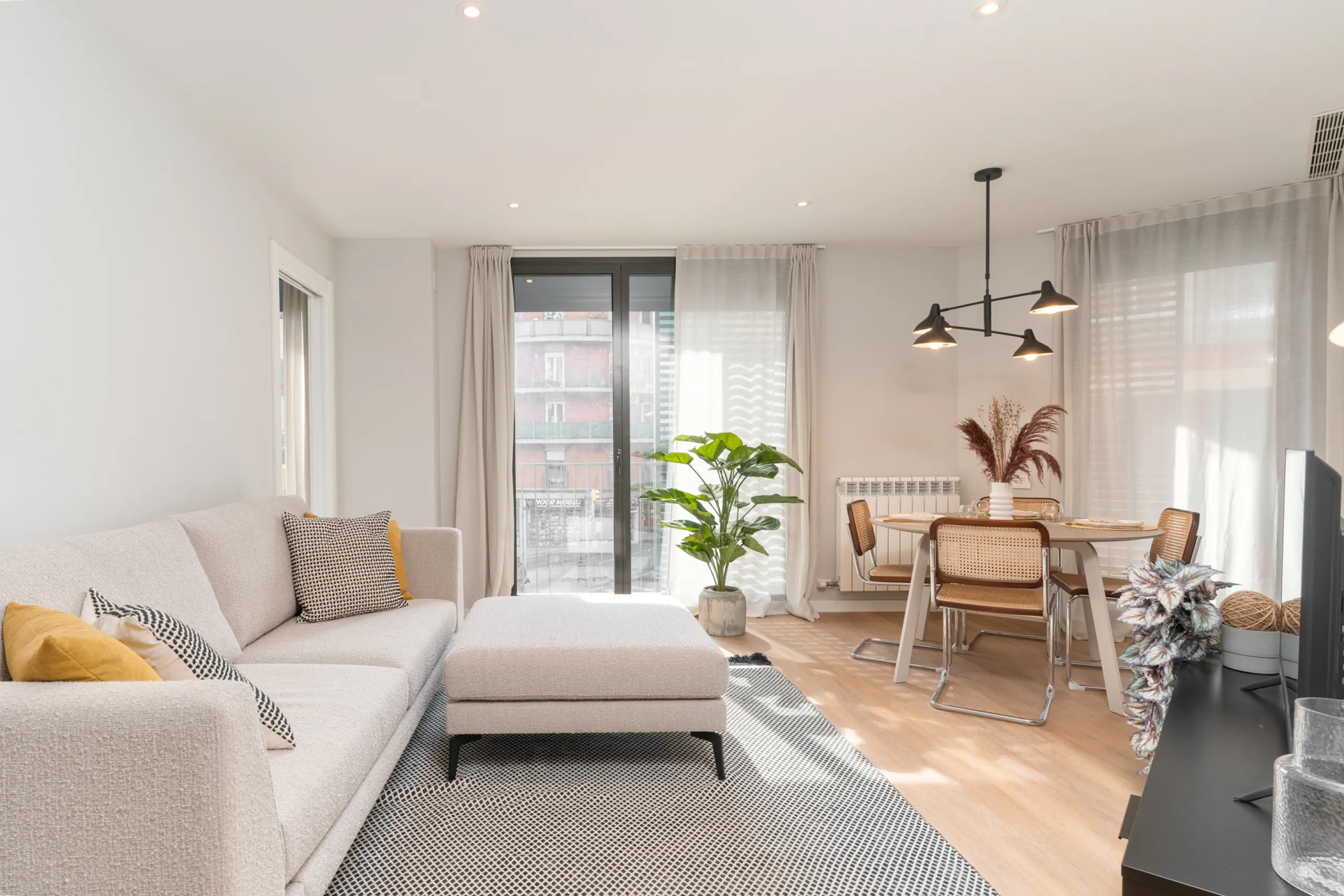 Apartments in a New Residential Complex in the Horta Guinardo Area, Barcelona