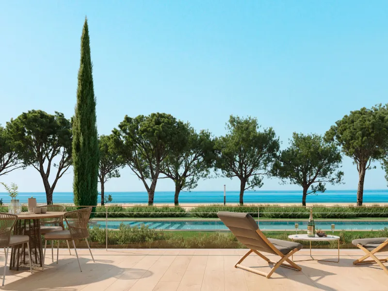 First Line of the Sea! Flats Under Construction in a New Residential Complex in Playa de Aro, Costa Brava