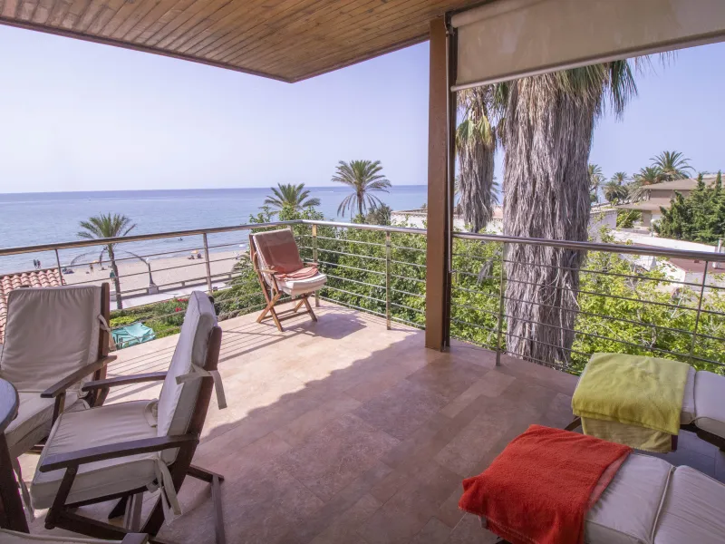 Villa on the First Line of the Sea in Coma Ruga, Costa Dorada