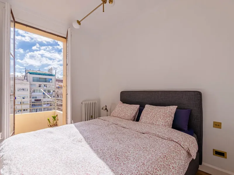 Stylish Apartment After Renovation in Eixample, Barcelona