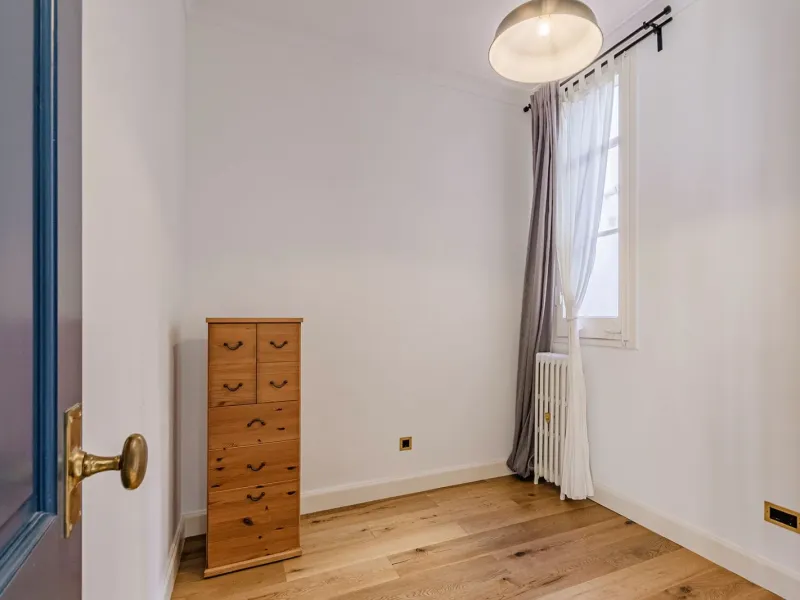 Stylish Apartment After Renovation in Eixample, Barcelona