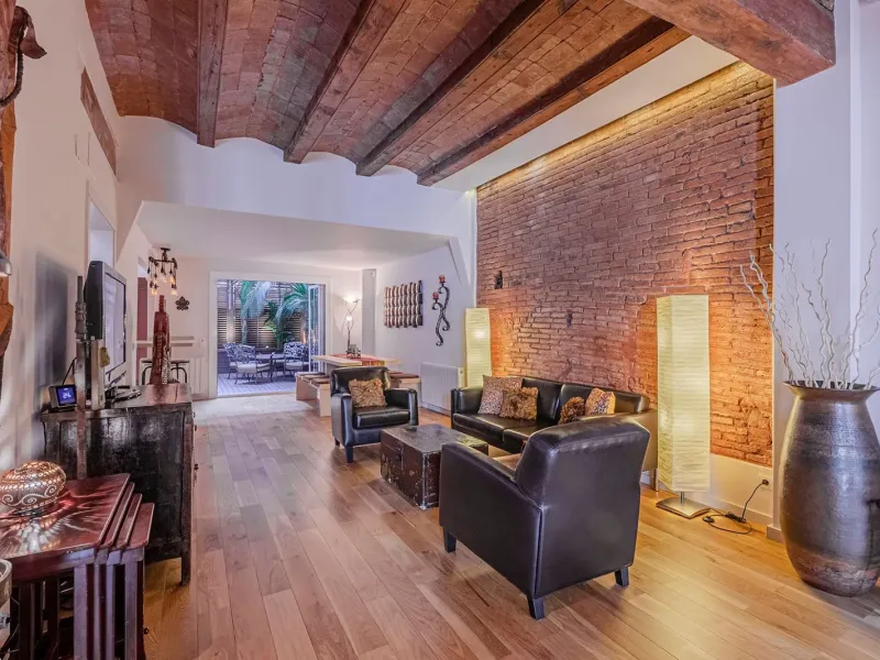 Unique Duplex Apartment in the Sagrada Familia Area, Barcelona