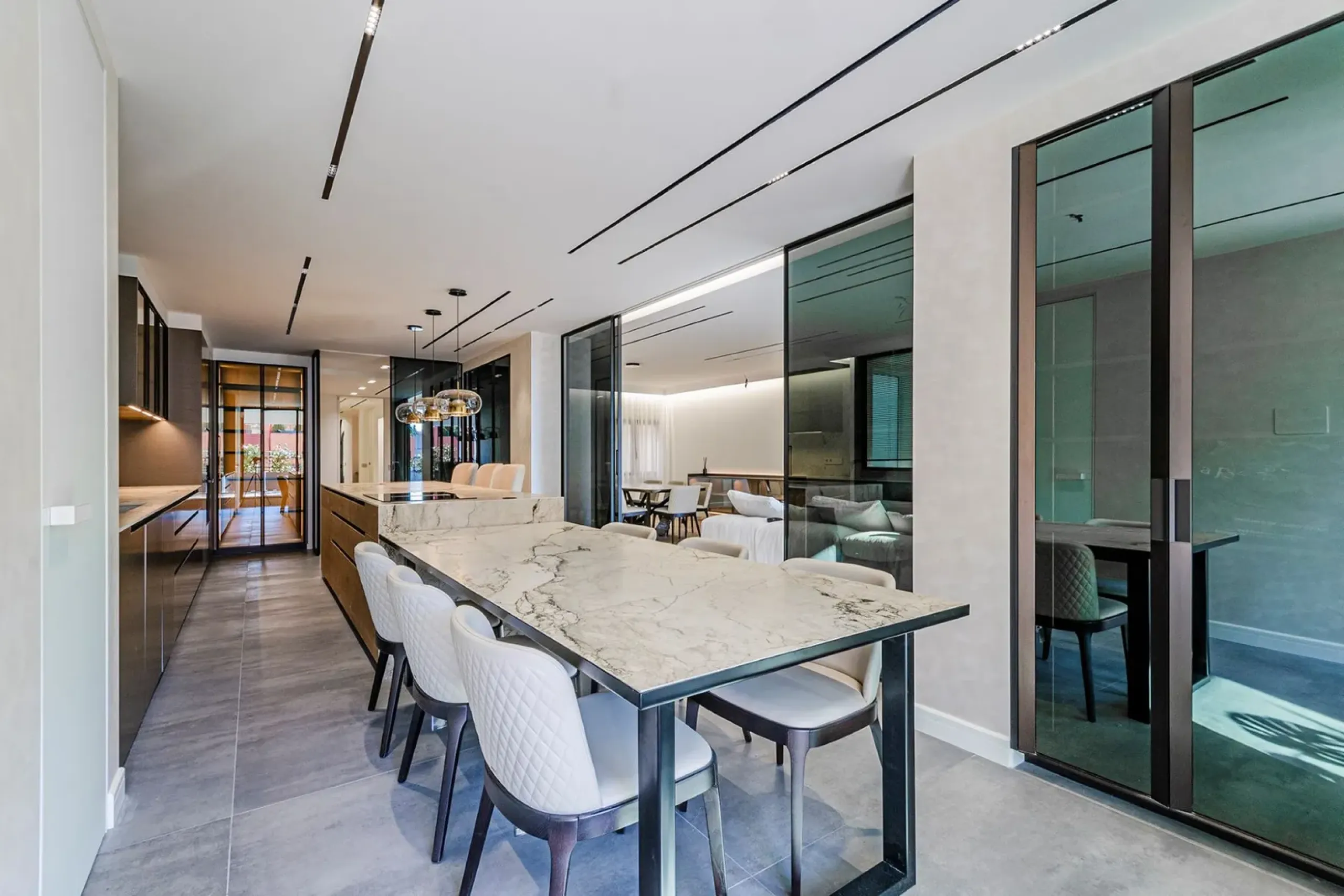 Exclusive Penthouse After Restoration in a Privileged Area of Galvani, Barcelona