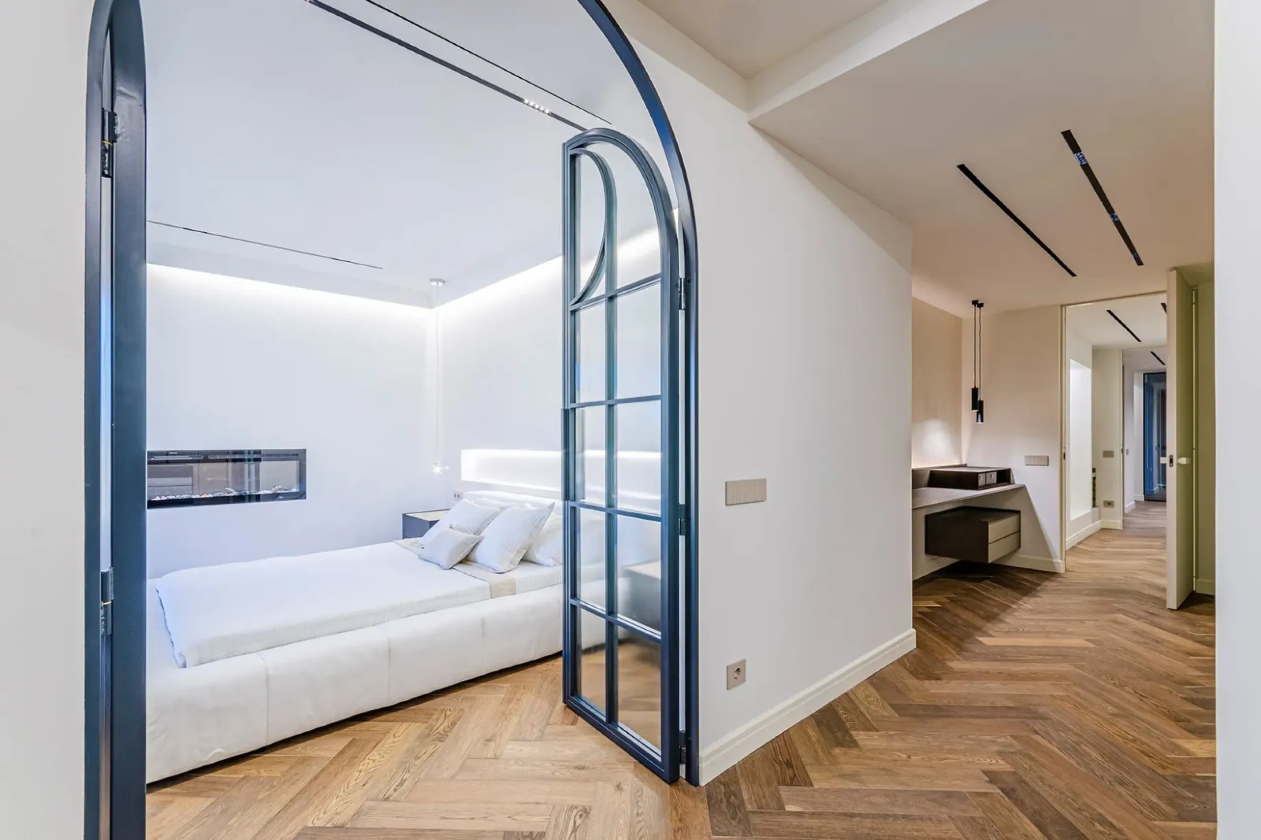 Exclusive Penthouse After Restoration in a Privileged Area of Galvani, Barcelona