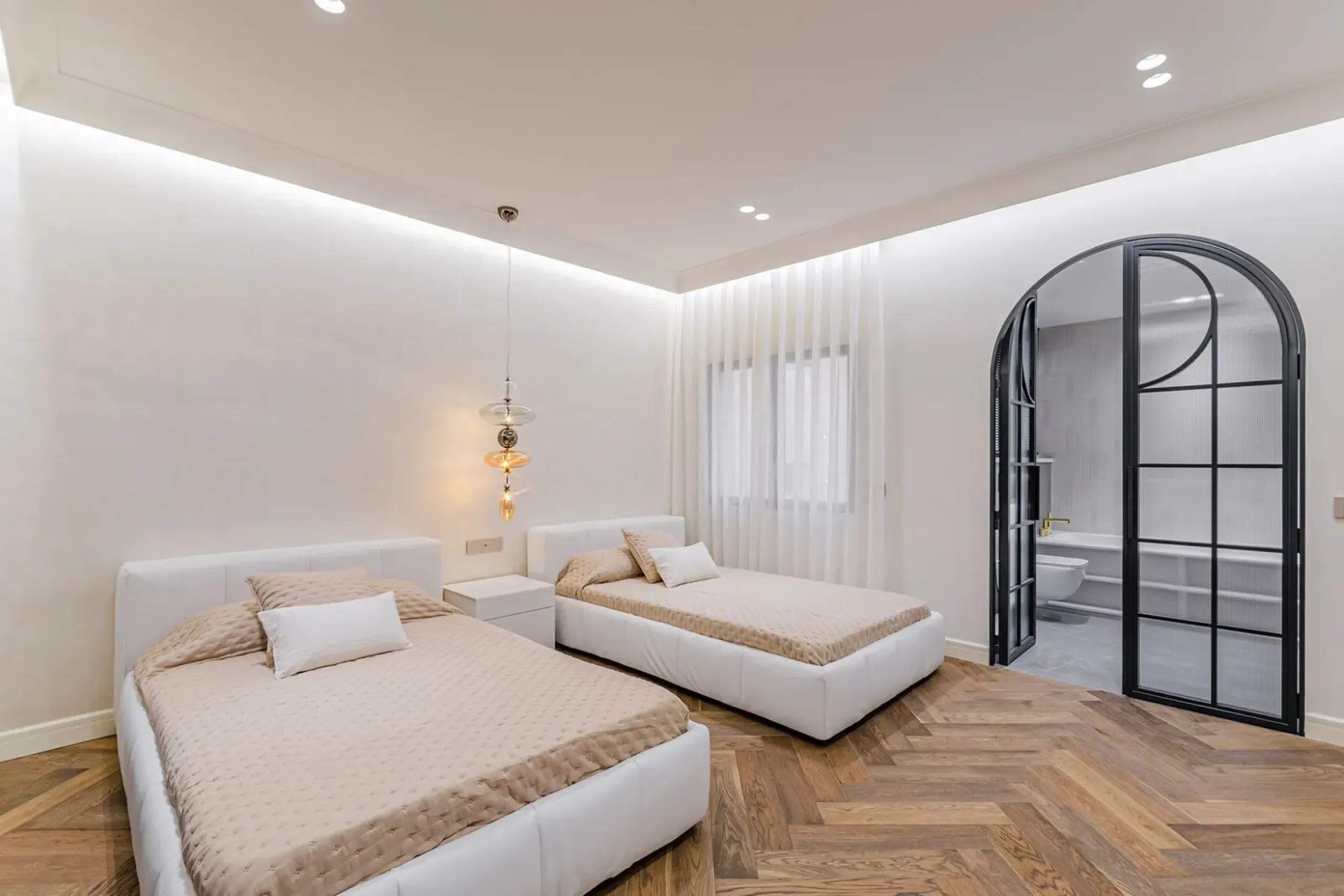Exclusive Penthouse After Restoration in a Privileged Area of Galvani, Barcelona