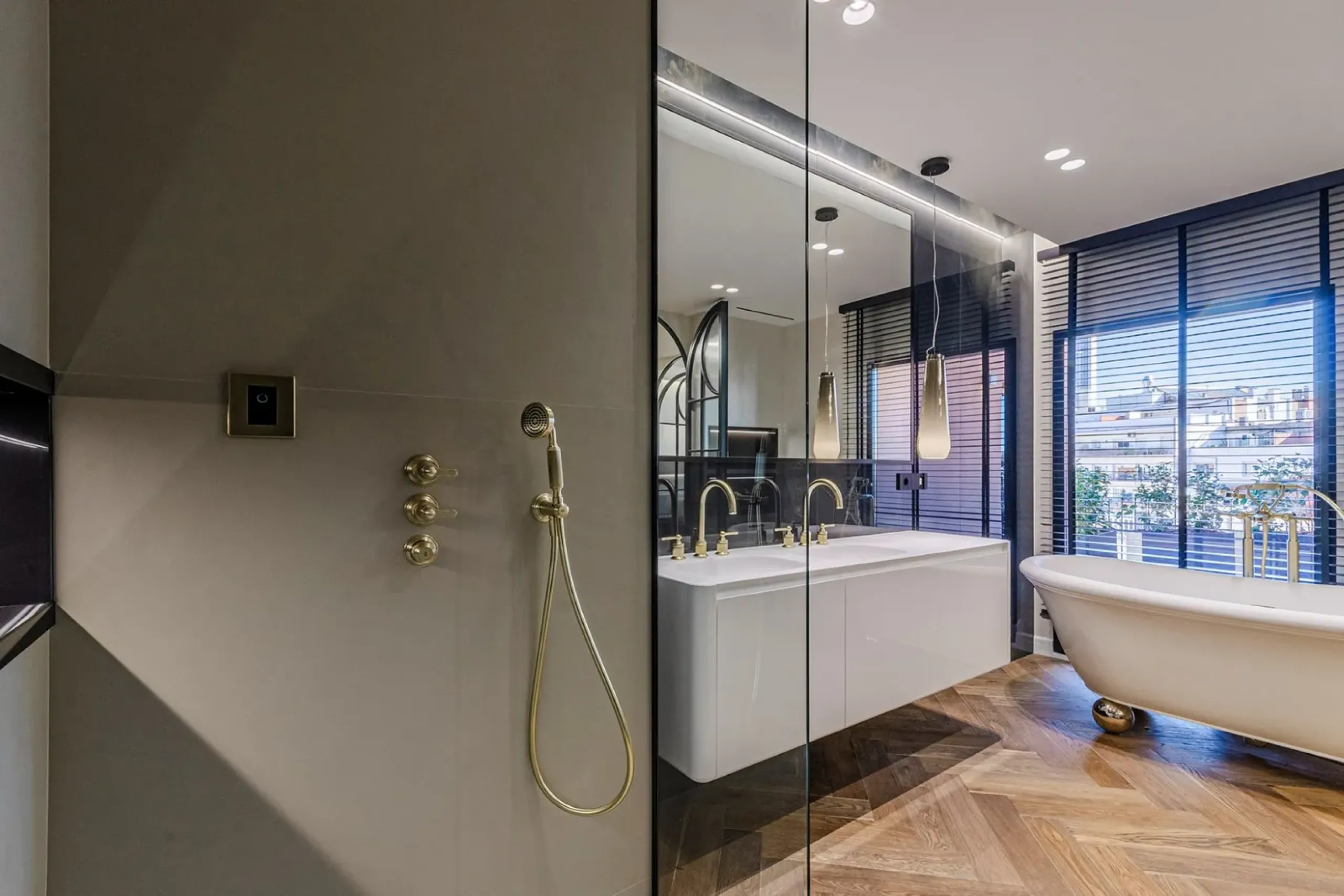 Exclusive Penthouse After Restoration in a Privileged Area of Galvani, Barcelona