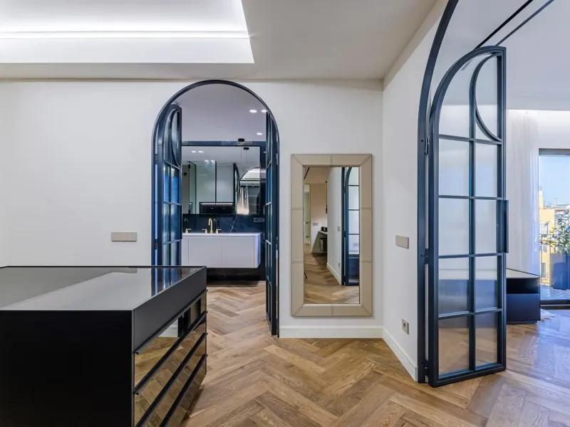 Exclusive Penthouse After Restoration in a Privileged Area of Galvani, Barcelona