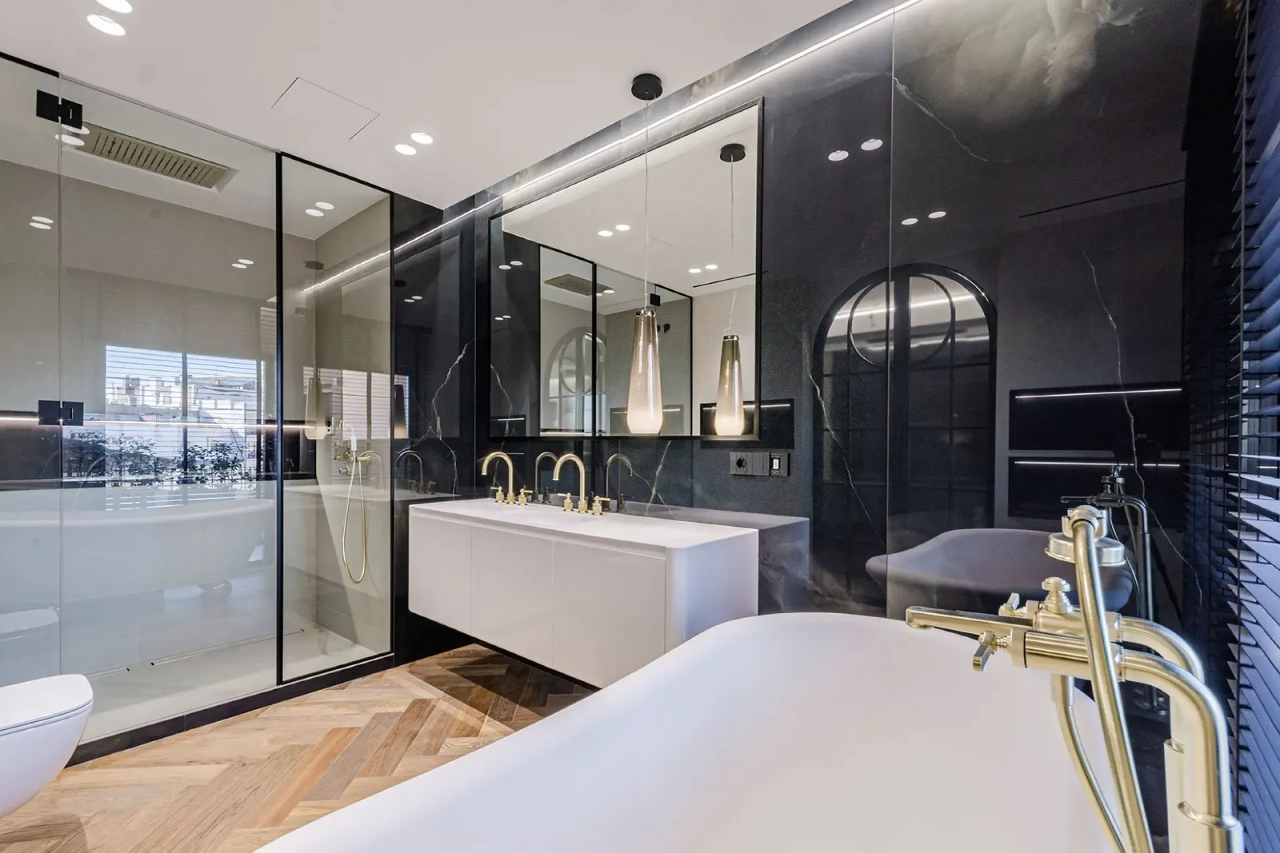 Exclusive Penthouse After Restoration in a Privileged Area of Galvani, Barcelona