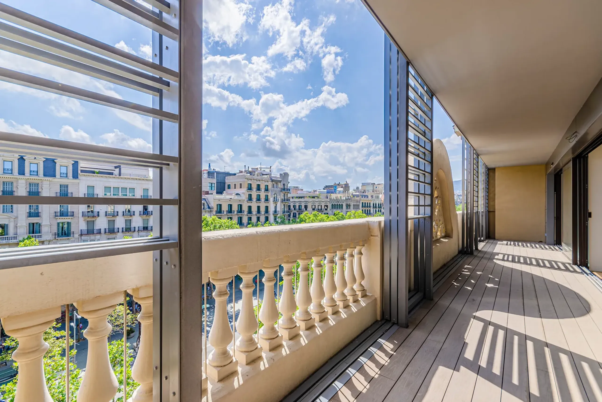 Renovated Apartment on Paseo de Gracia, Barcelona