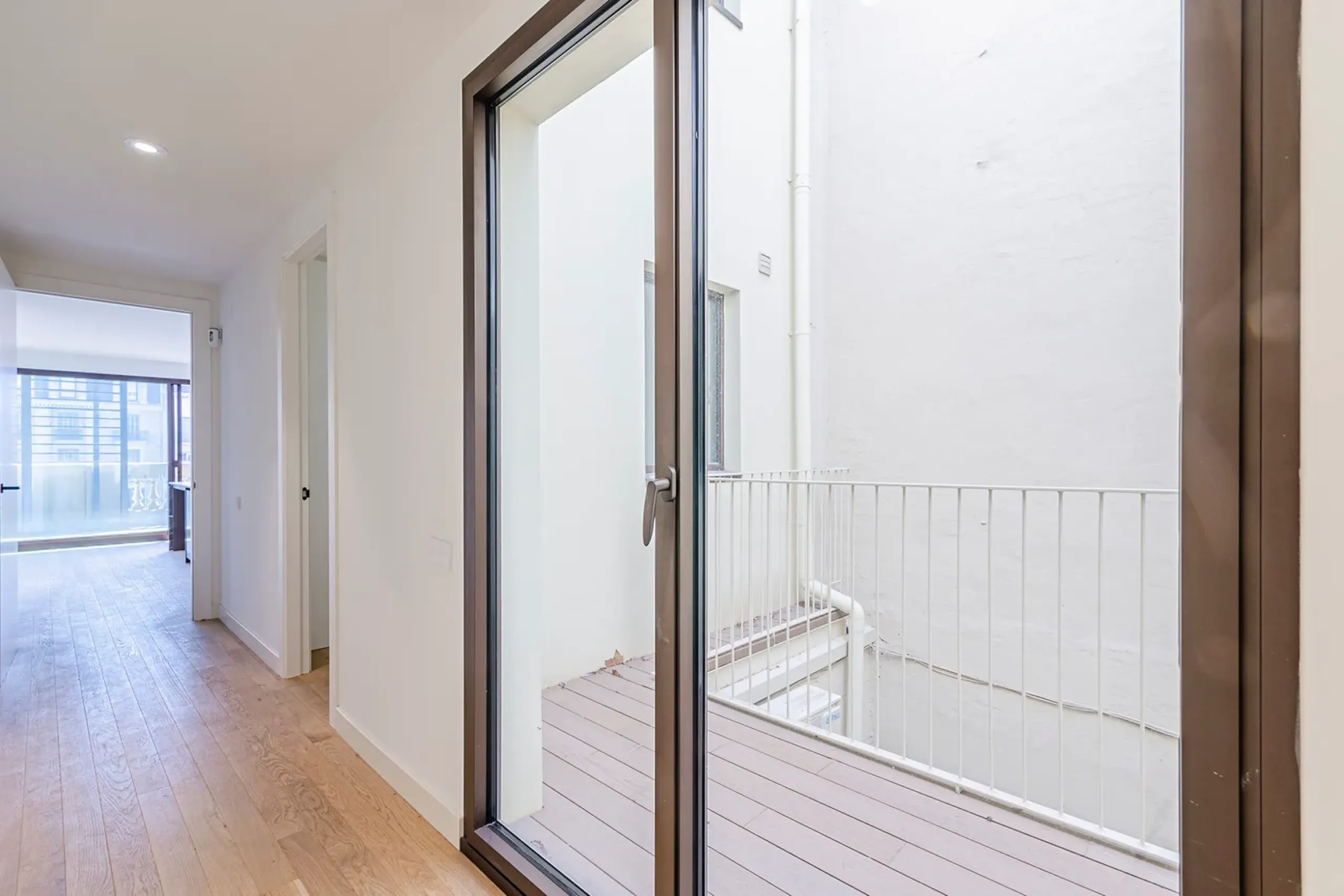 Renovated Apartment on Paseo de Gracia, Barcelona