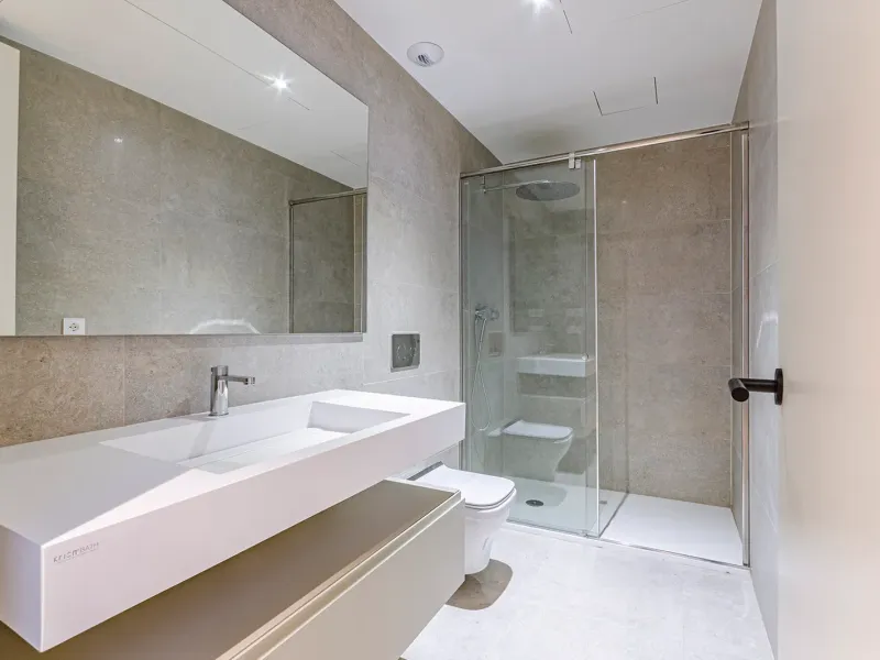 Renovated Apartment on Paseo de Gracia, Barcelona