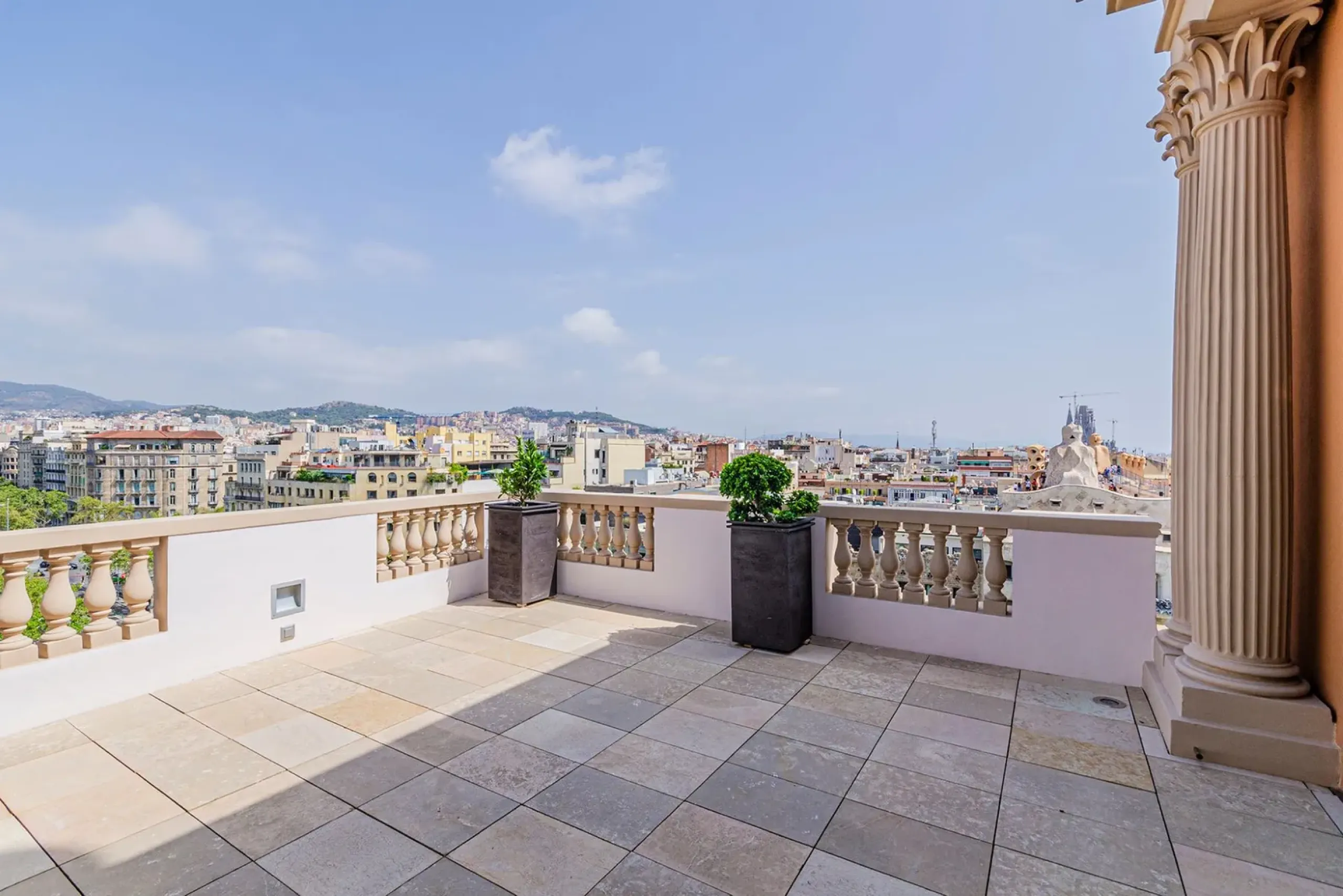 Extraordinary Penthouse With Pool on Passeig de Gracia in Golden Square, Barcelona