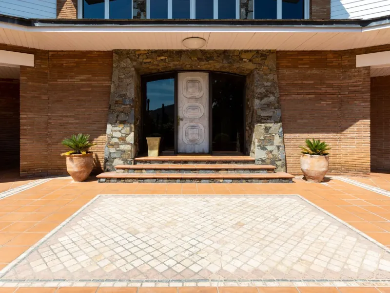 Magnificent Villa Near Golf Course in Montornes del Valles, Barcelona