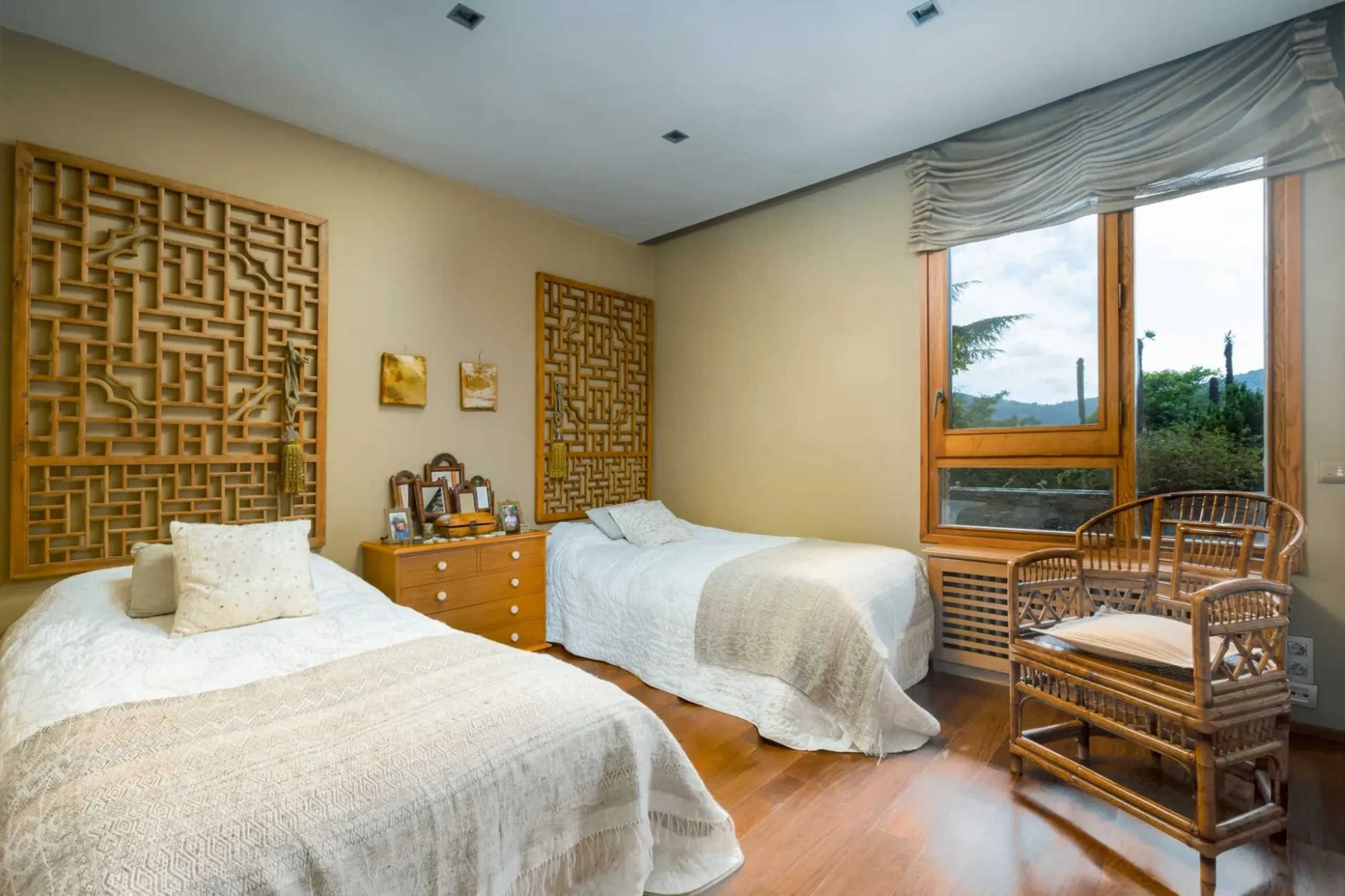 Magnificent Villa Near Golf Course in Montornes del Valles, Barcelona