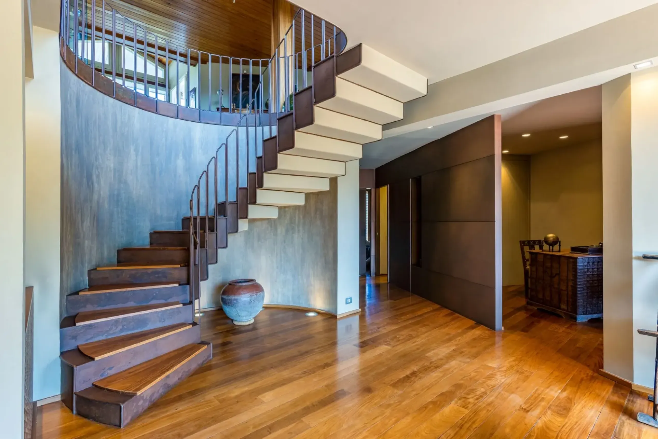 Magnificent Villa Near Golf Course in Montornes del Valles, Barcelona