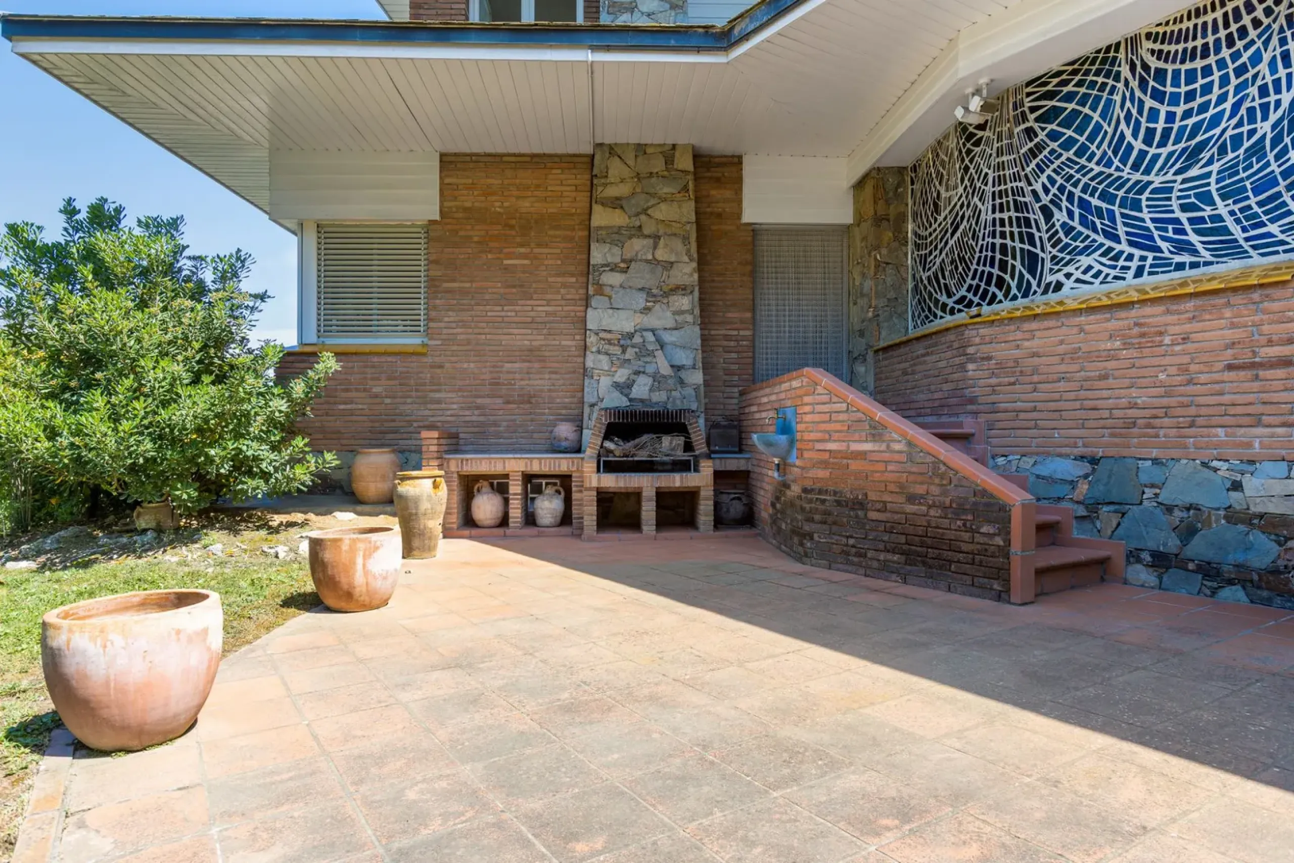 Magnificent Villa Near Golf Course in Montornes del Valles, Barcelona