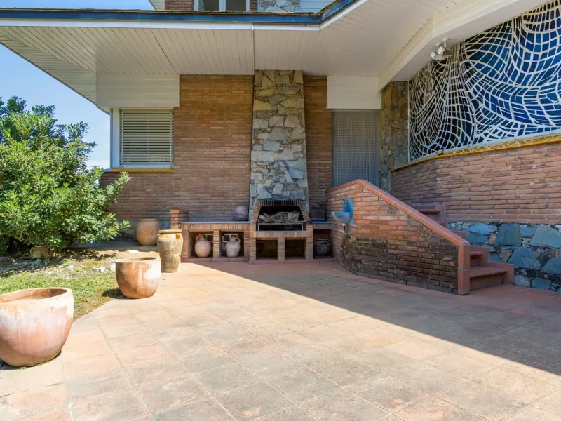 Magnificent Villa Near Golf Course in Montornes del Valles, Barcelona