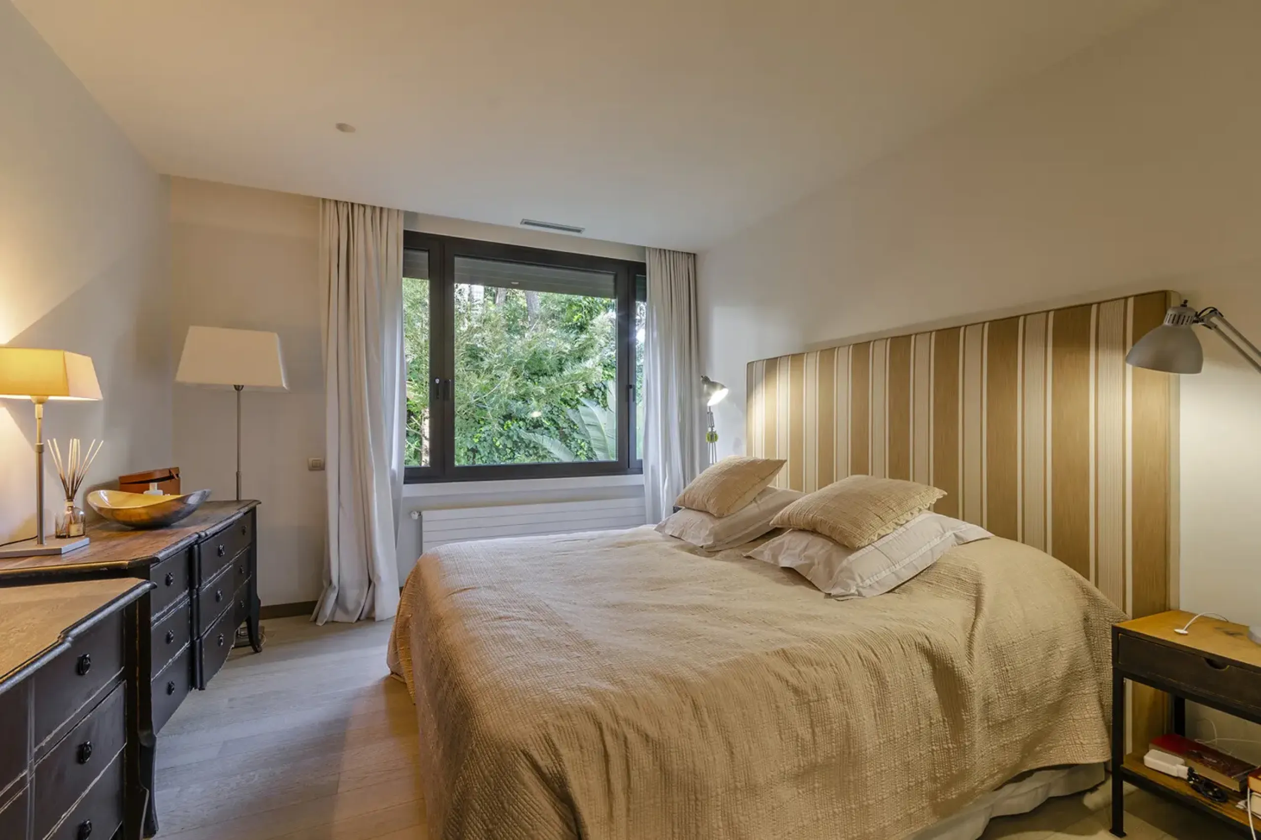 Luxury Apartment in the Prestigious Pedralbes District, Barcelona