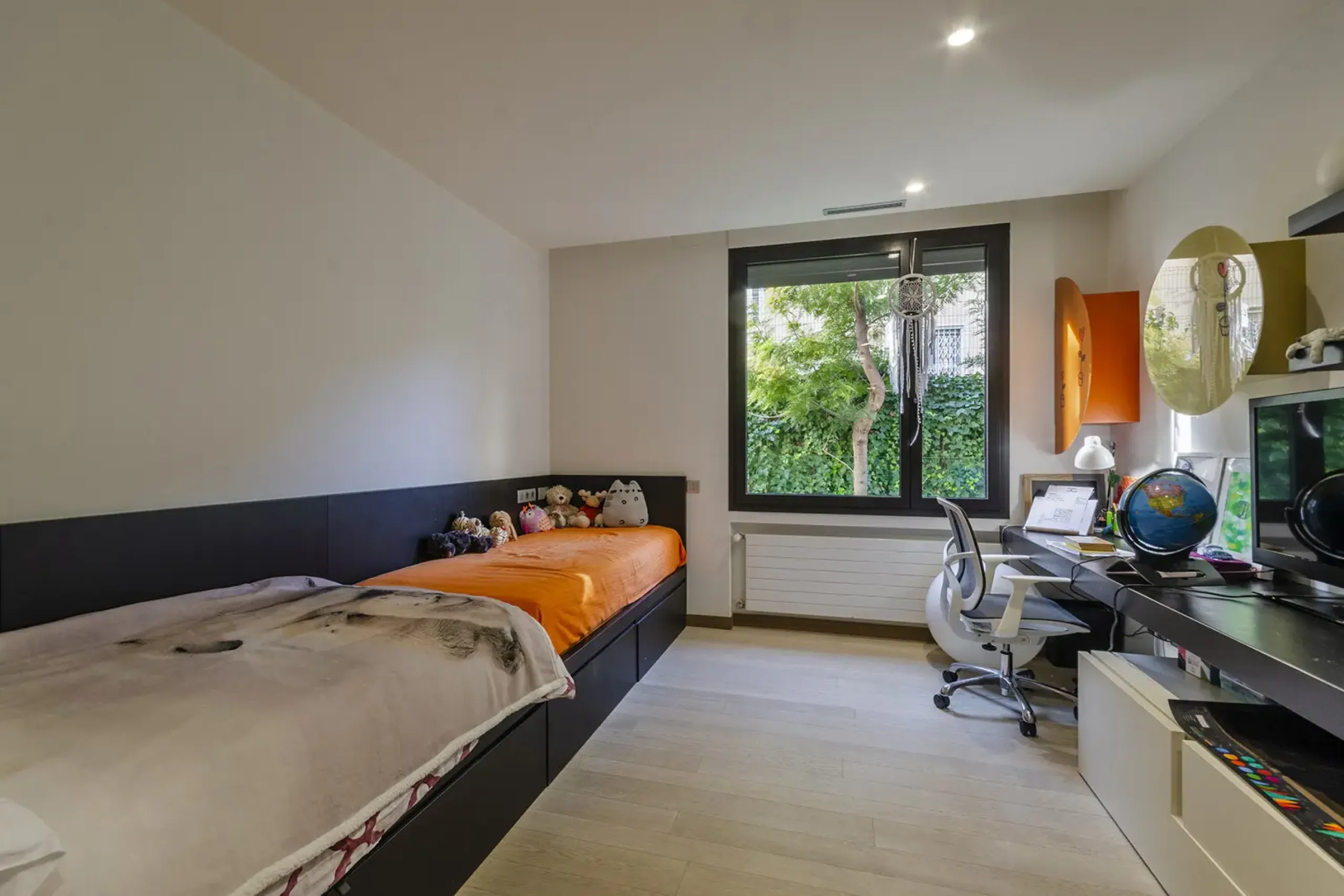 Luxury Apartment in the Prestigious Pedralbes District, Barcelona