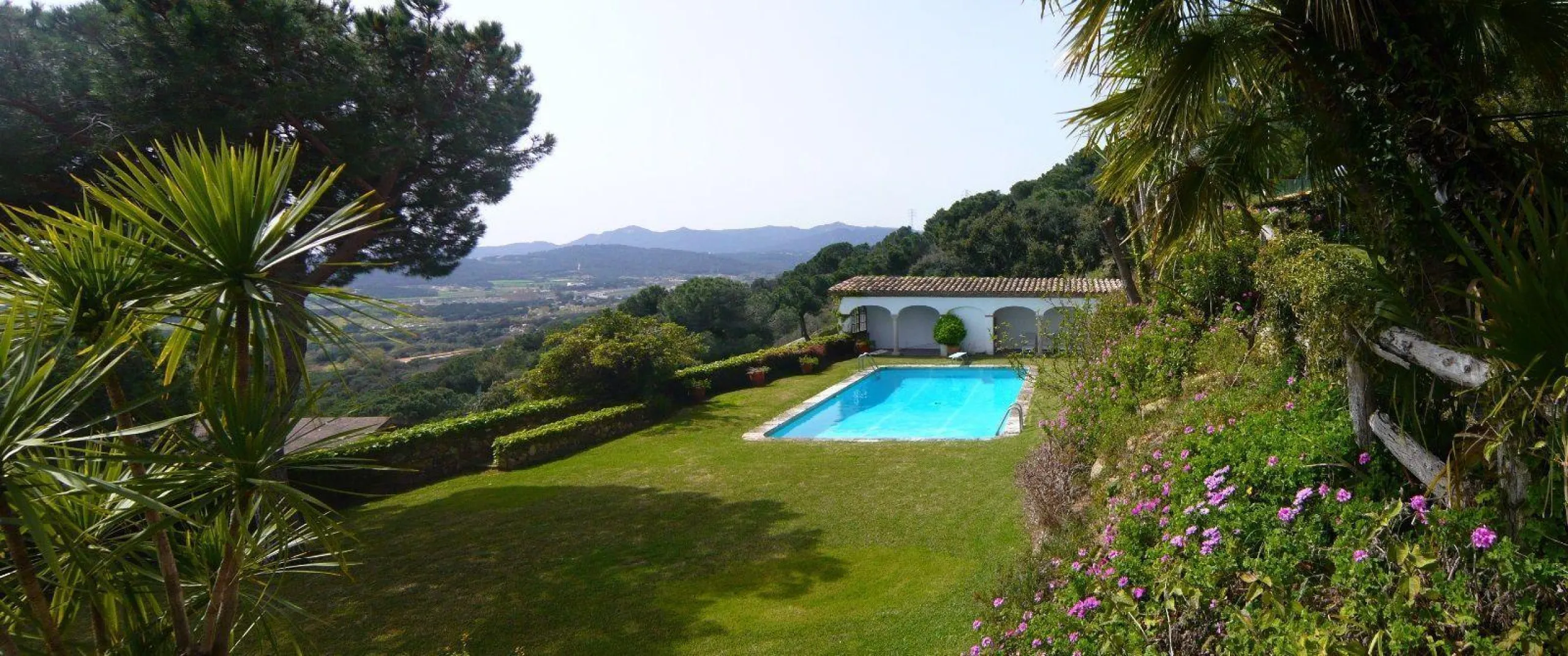 Magnificent Estate With Swimming Pool in Playa d'Aro, Costa Brava