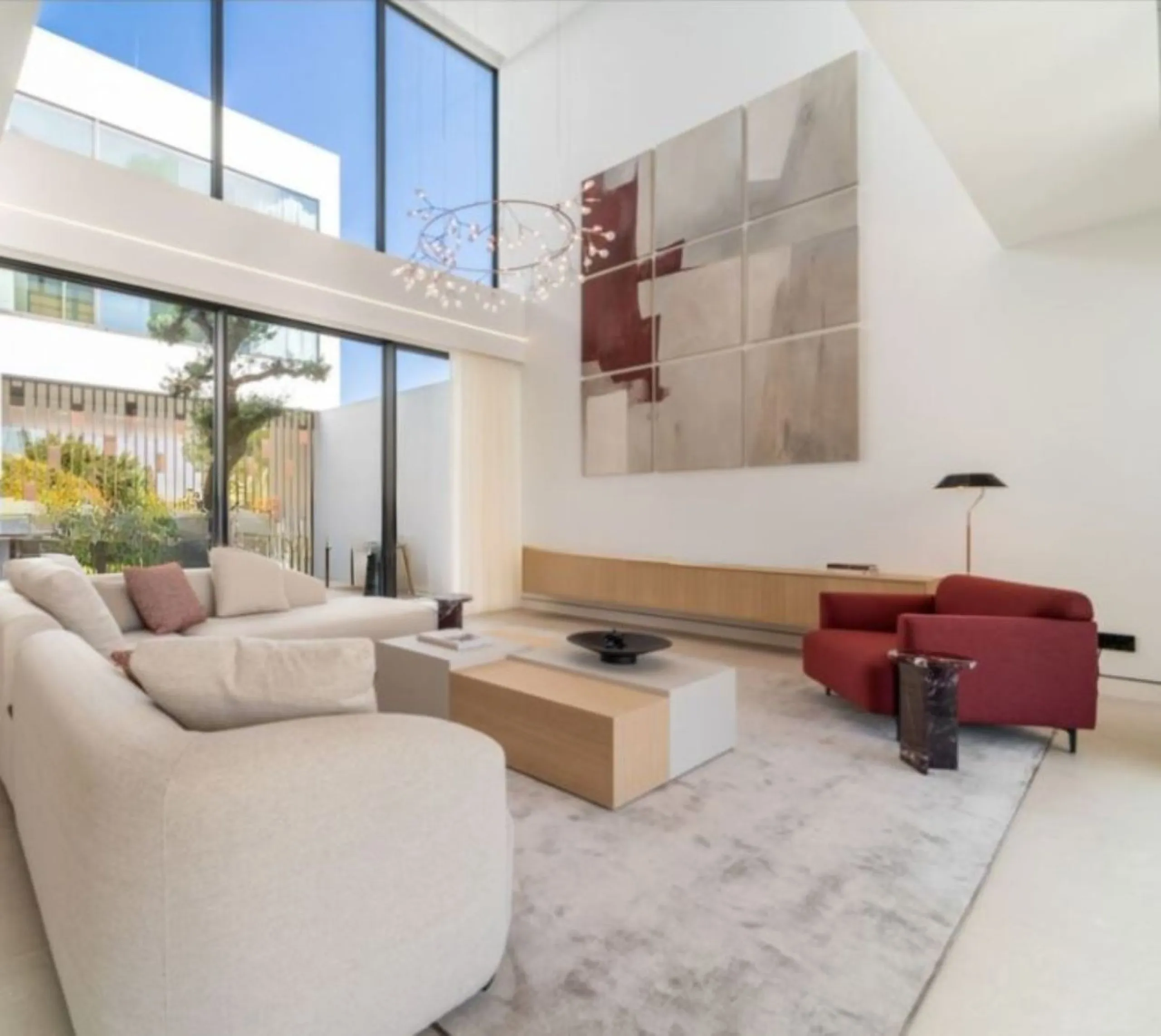 Contemporary Semi-Detached Villa in Atalaya Río Verde