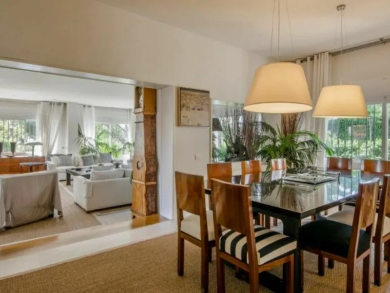 Exclusive Estate with Large Plot in Sant Andreu de Llavaneras, Barcelona