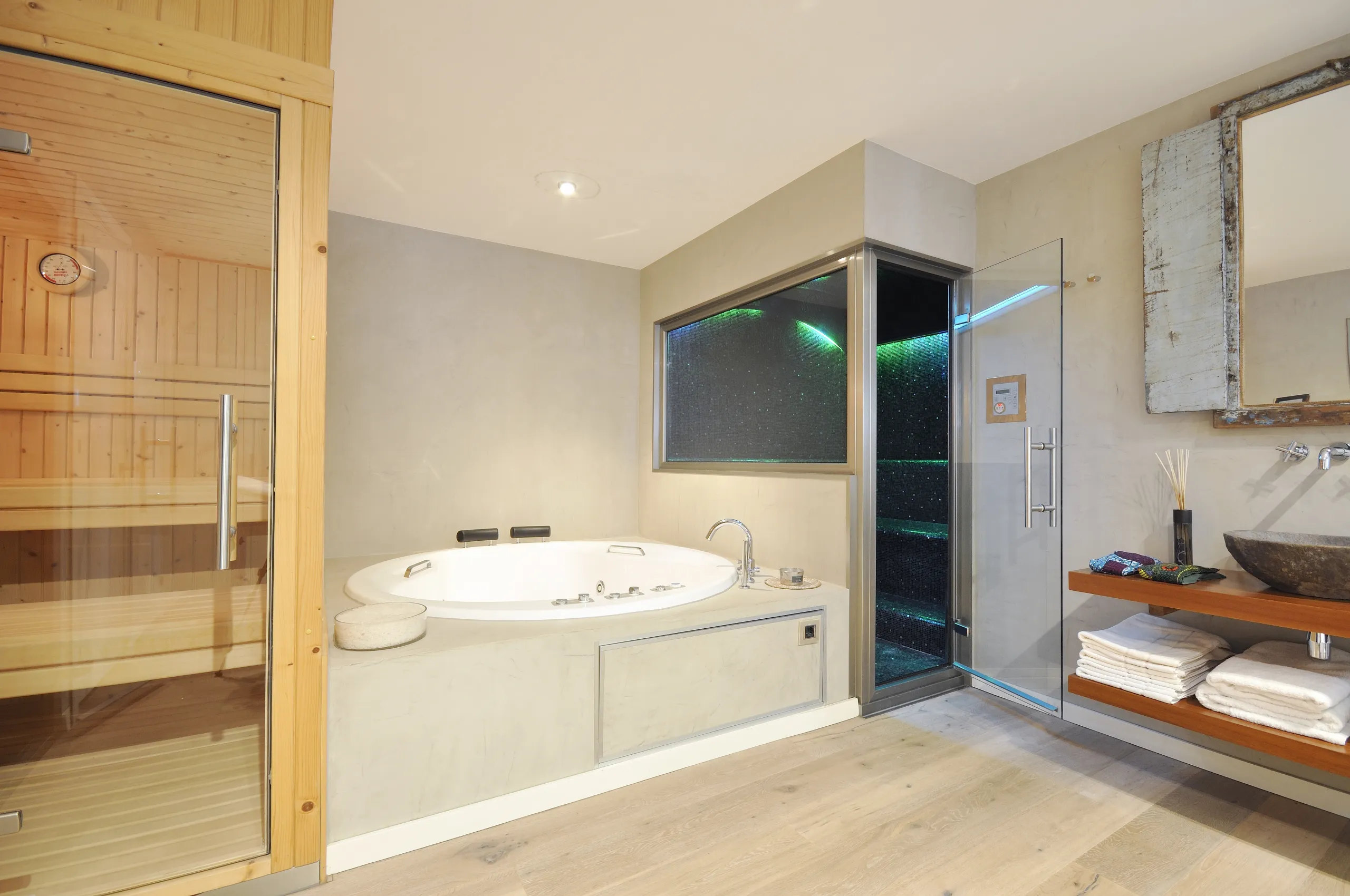 Espaciosa casa con piscina en venta en Sant Andreu de Llavaneres, Barcelona