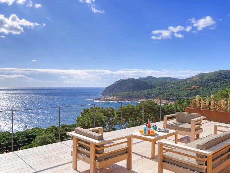 Luxury Holiday Villa with Pool and Sea Views in Tamariu, Costa Brava