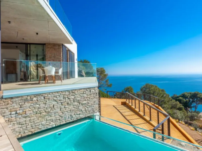 Magnificent Holiday Villa in Tamariu, Costa Brava