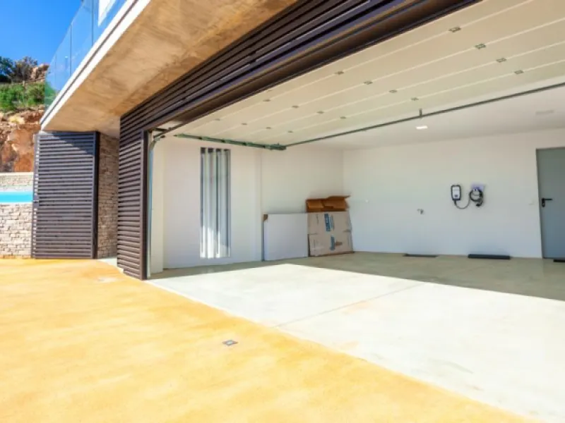 Magnificent Holiday Villa in Tamariu, Costa Brava
