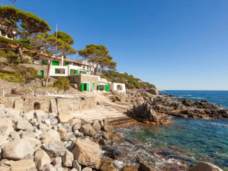 Wonderful Holiday Home by the Sea in Calella de Palafrugell, Costa Brava 